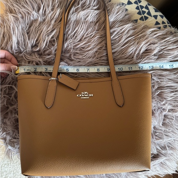 Coach Tan Leather Tote Bag - Picture 4 of 6